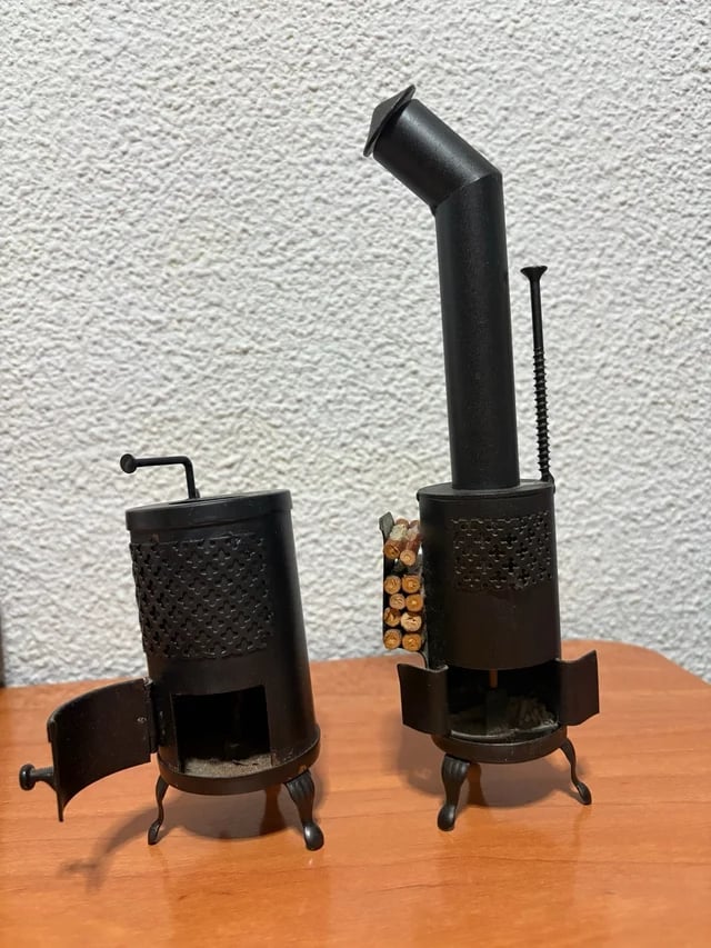 🔥Mini Decorative Stove – Handmade, Rustic Charm