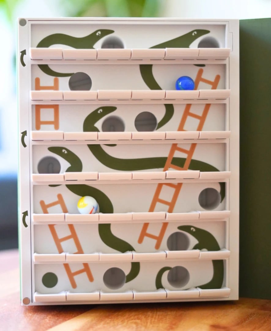 🎲♟️PlayBook'd Snakes and Ladders